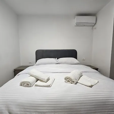 Elois Luxury דירה טיראנה