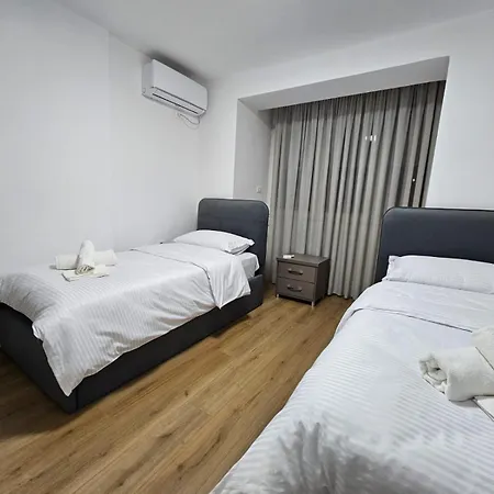 Elois Luxury טיראנה